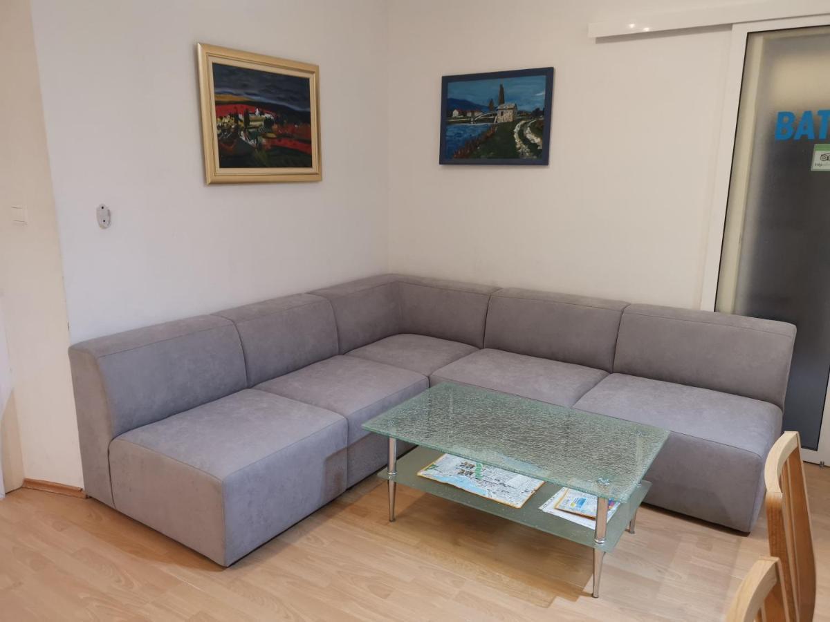 Spacious 140M2 Downtown 3 Bedroom Apartment Σπλιτ Εξωτερικό φωτογραφία