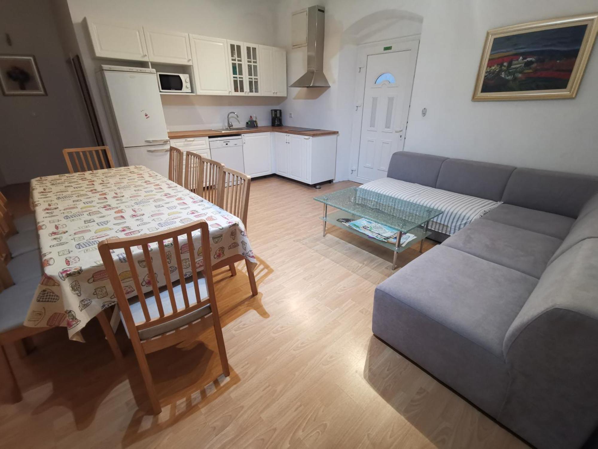 Spacious 140M2 Downtown 3 Bedroom Apartment Σπλιτ Δωμάτιο φωτογραφία