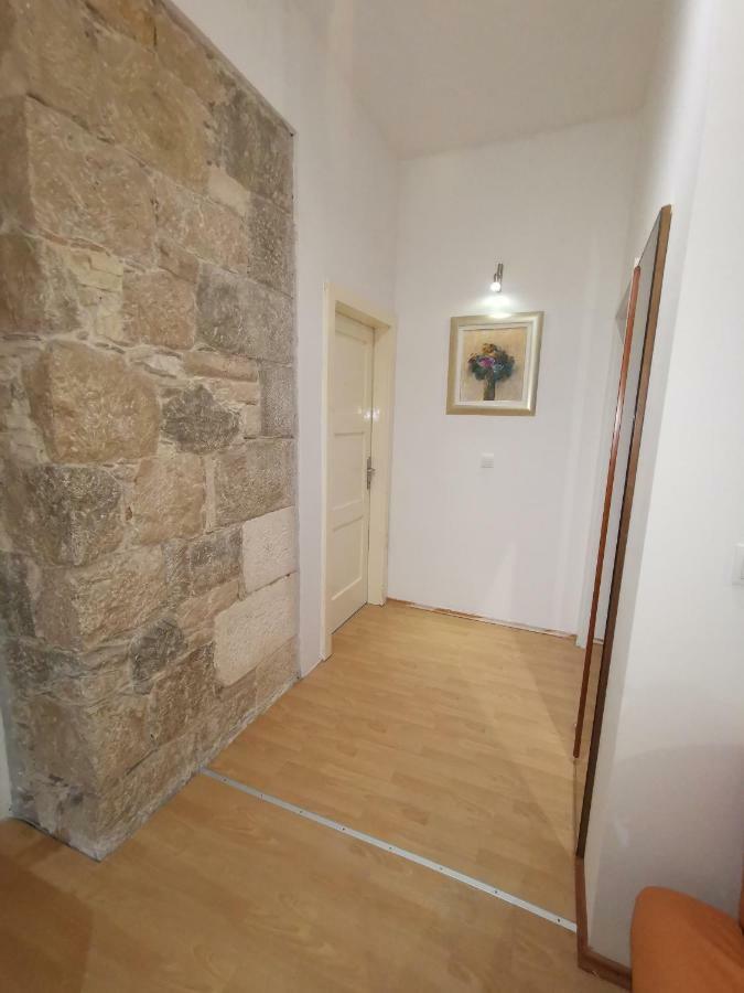 Spacious 140M2 Downtown 3 Bedroom Apartment Σπλιτ Εξωτερικό φωτογραφία