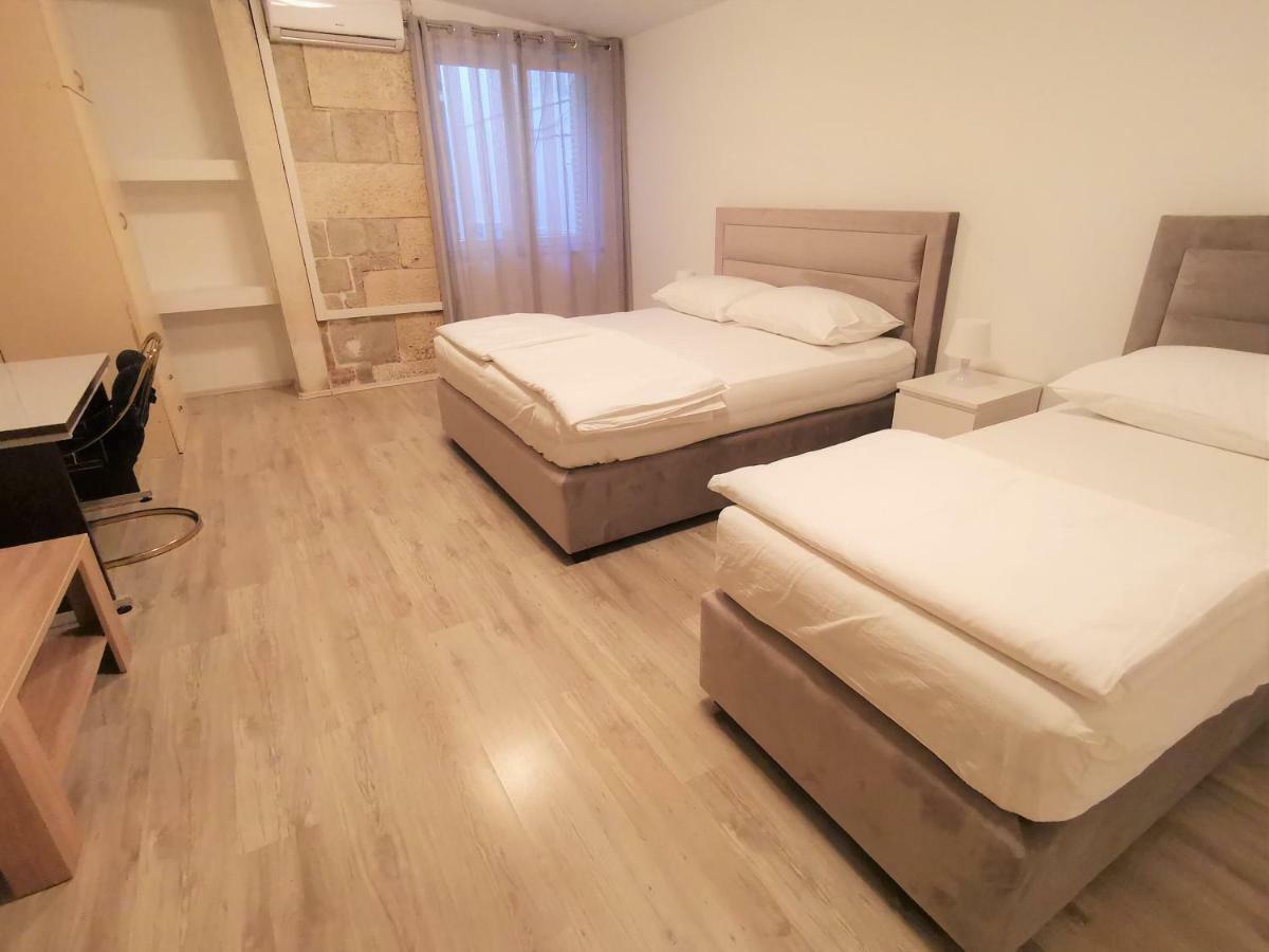 Spacious 140M2 Downtown 3 Bedroom Apartment Σπλιτ Εξωτερικό φωτογραφία