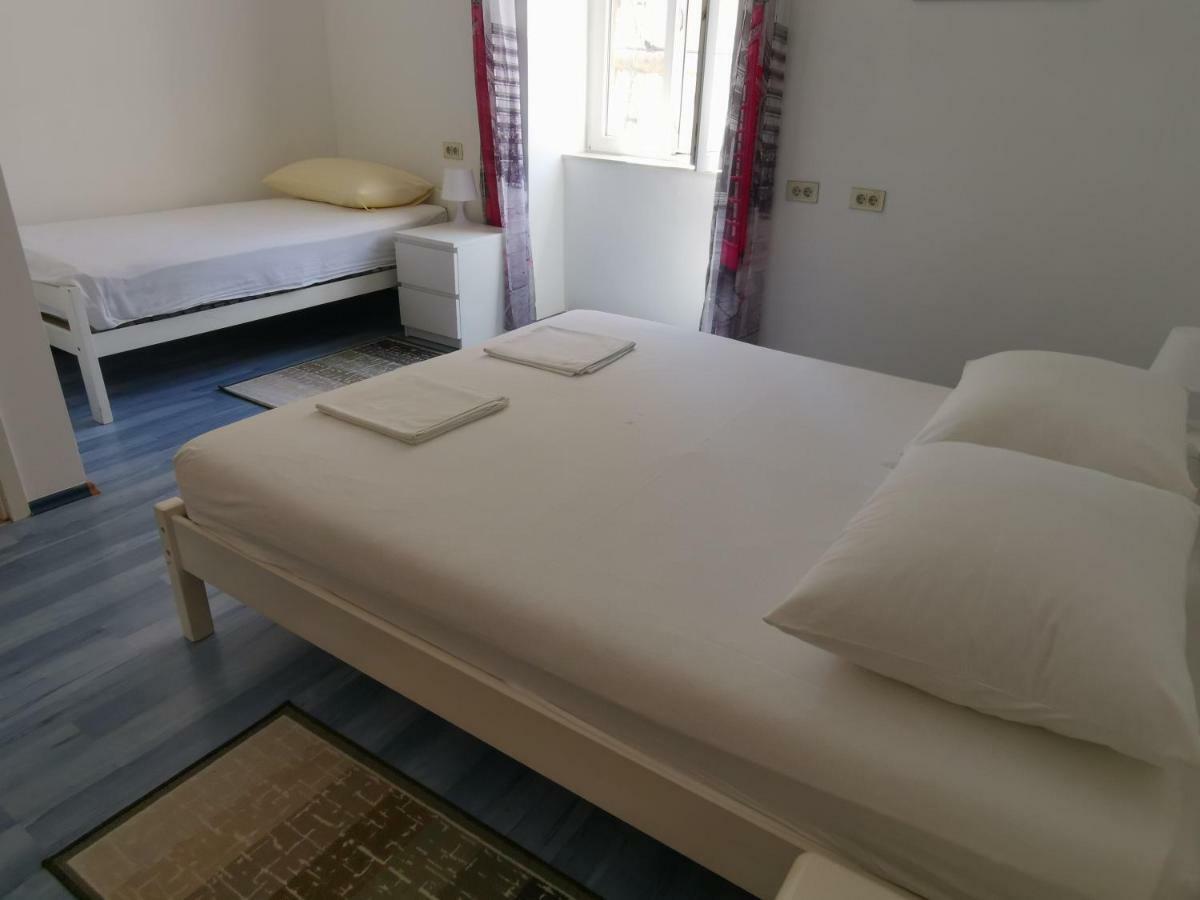 Spacious 140M2 Downtown 3 Bedroom Apartment Σπλιτ Εξωτερικό φωτογραφία